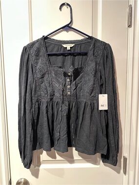 Lucky Brand Dark Gray Embroidered Peasant Blouse